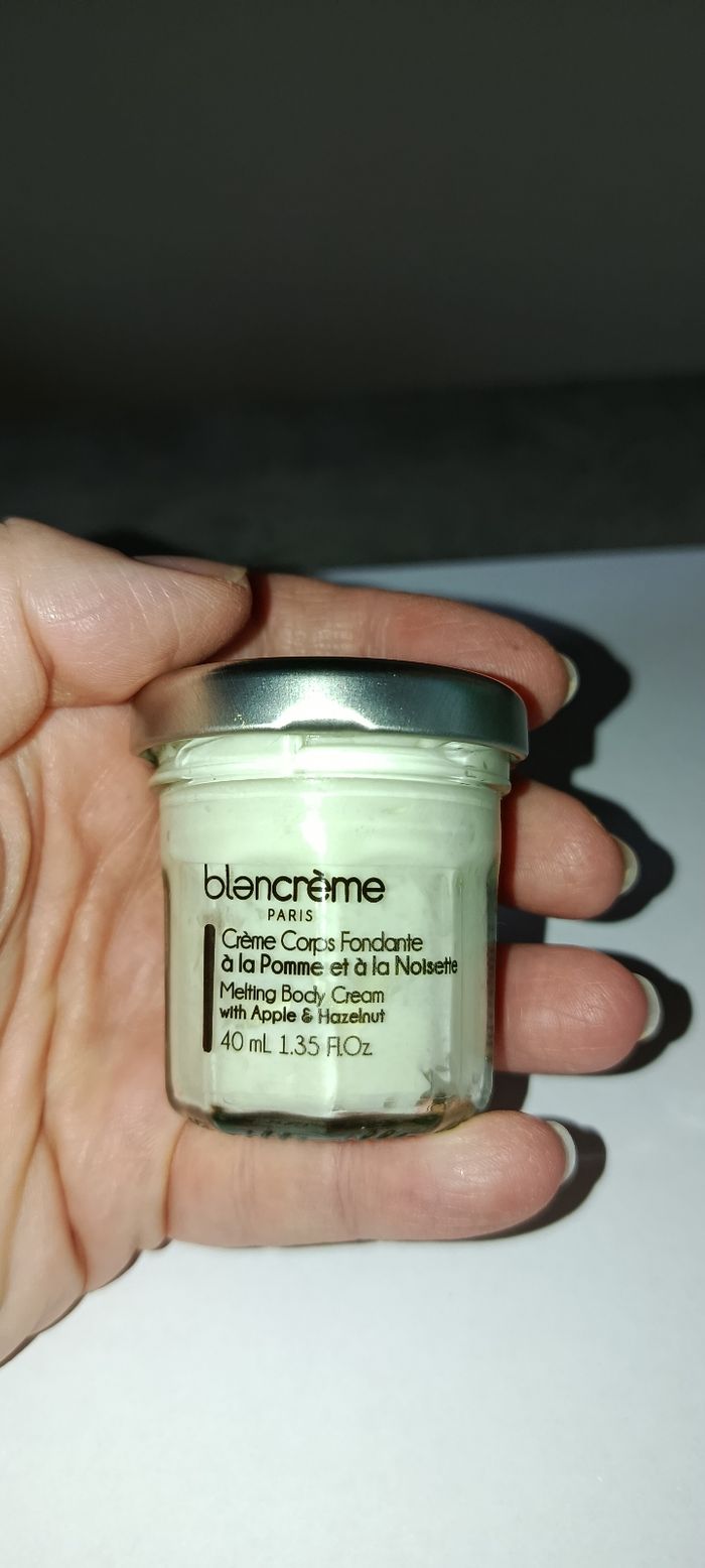 Lot blancreme neuf - photo numéro 3