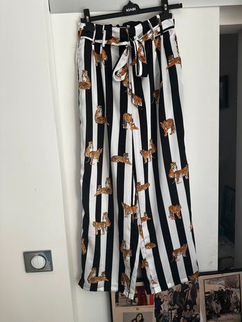 🐅 Pantalon fluide Millenium– Motif tigre chic (Neuf)