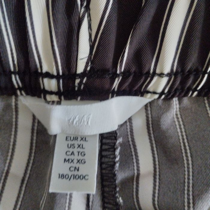 Pantalon femme à jambes larges H&M taille XL - photo numéro 3