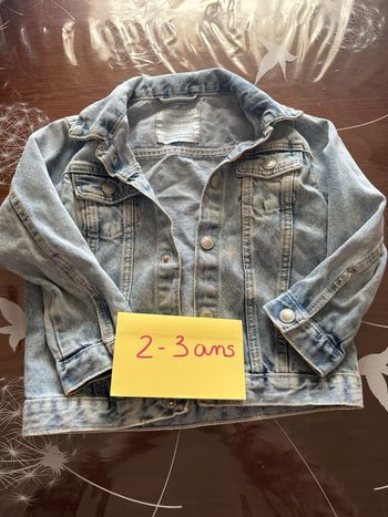 Veste en jeans fille 2-3 ans 