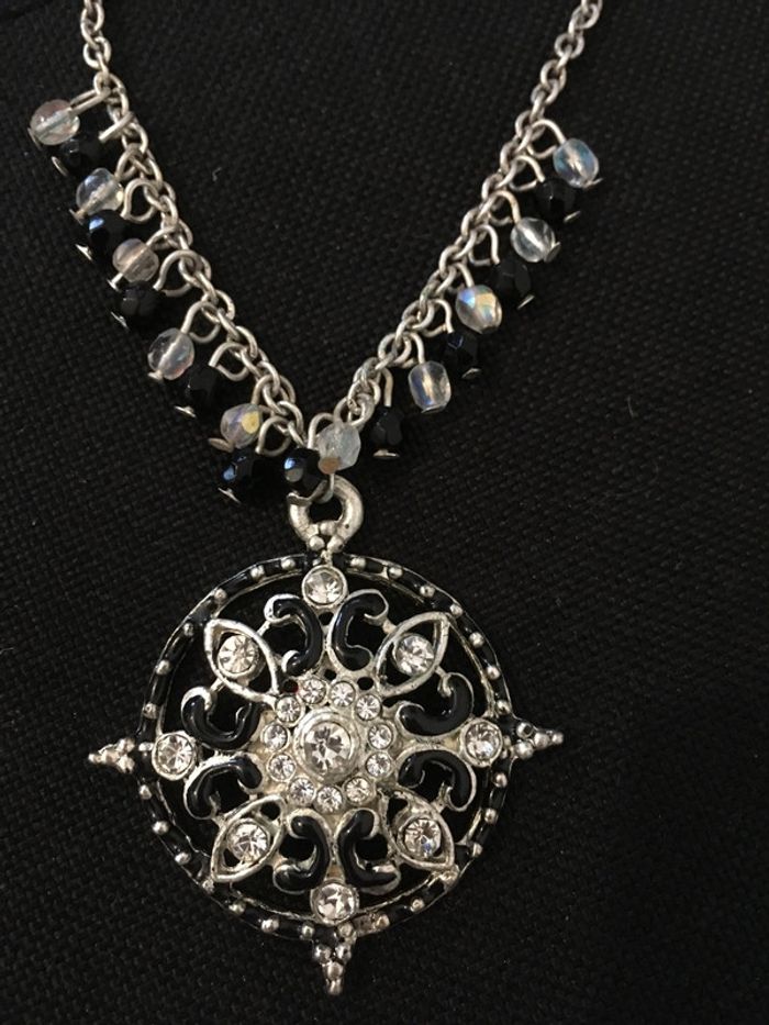 Collier neuf - photo numéro 2