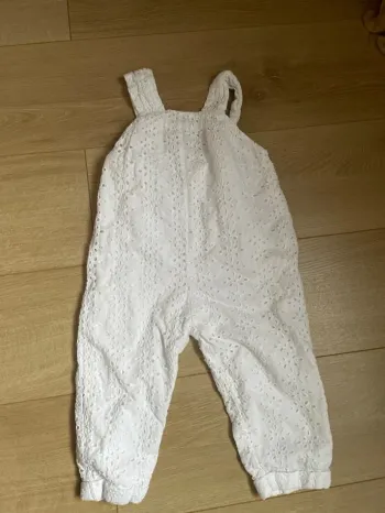 Combinaison salopette broderie anglaise Zara 3/4 ans 104cm
