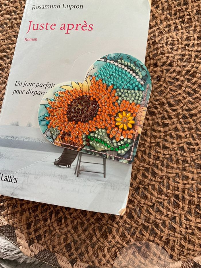 # marque page - photo numéro 3