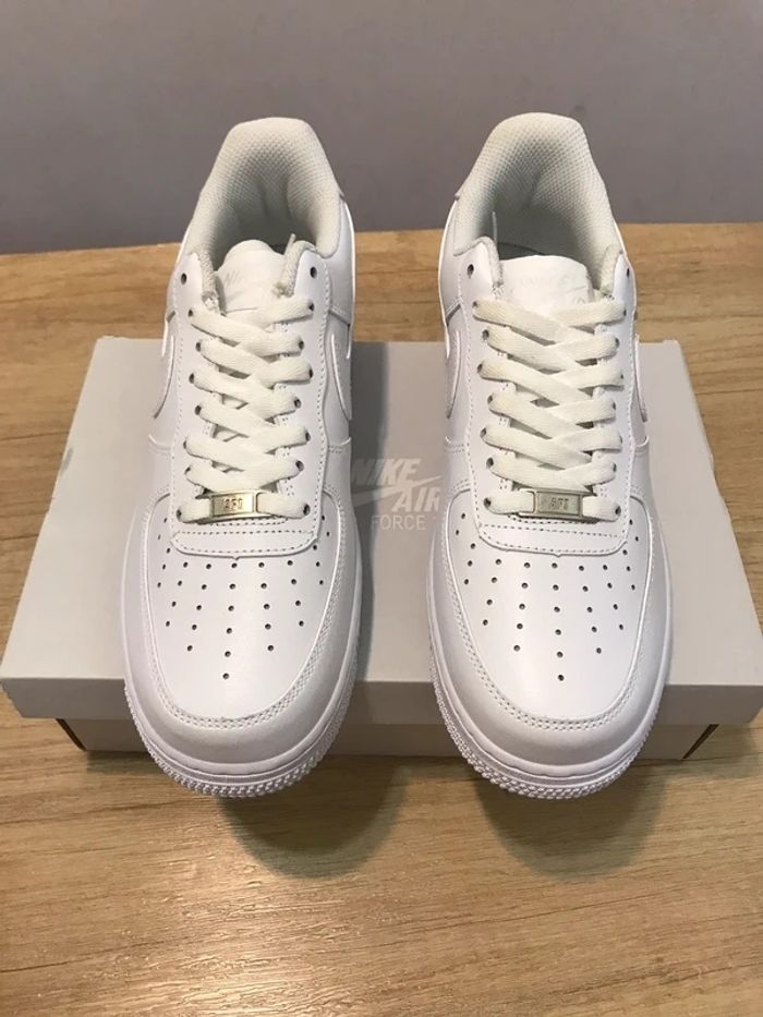 Nike Air Force 1 - photo numéro 2