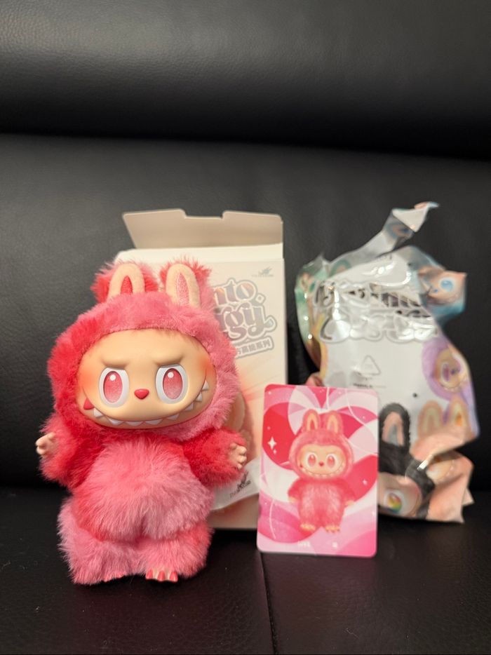 Popmart Labubu