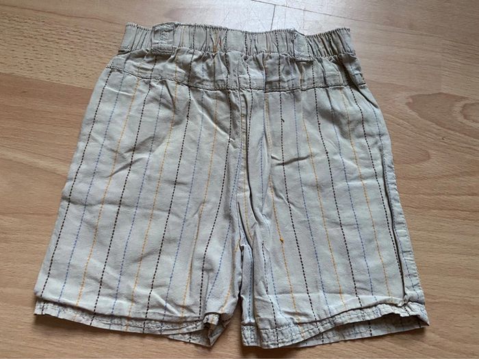 Joli short beige à rayures Orchestra T. 18 mois/80 cm garçon TBE - photo numéro 2
