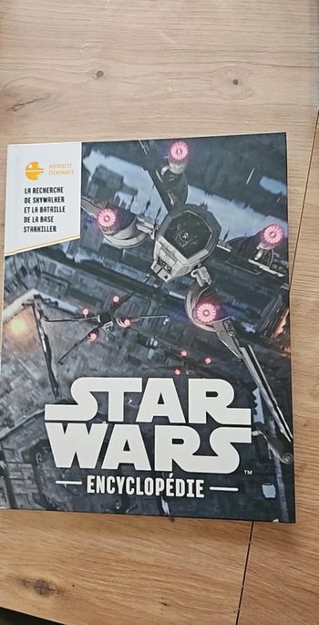 Star wars encyclopédie la recherche de skywalker et la bataille de la base starkiller