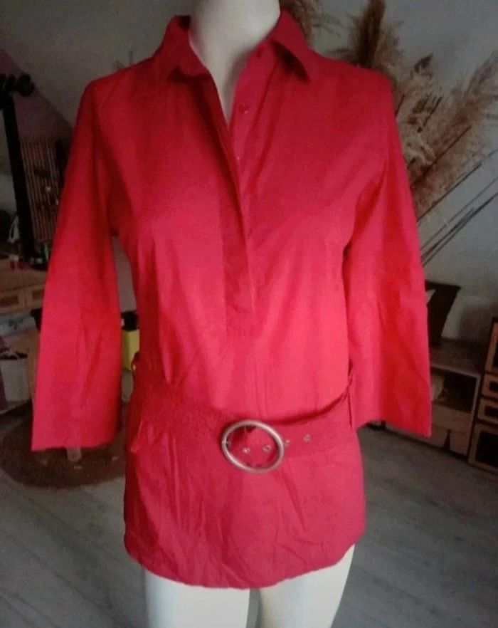 Jolie blouse avec ceinture Taille 36 - photo numéro 2