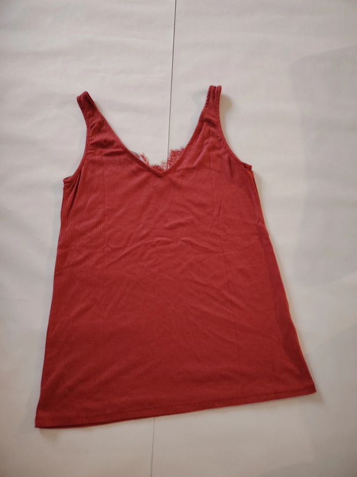 débardeur rouge 34 - photo numéro 5