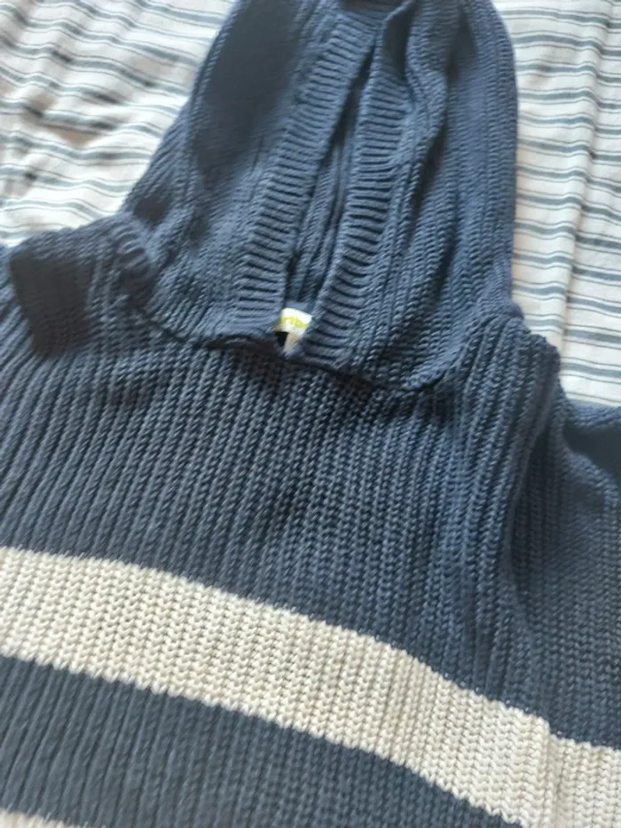Pull en maille légère à capuche 100% coton - photo numéro 2