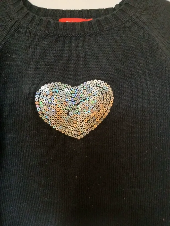 Pull fille 6 ans - photo numéro 2