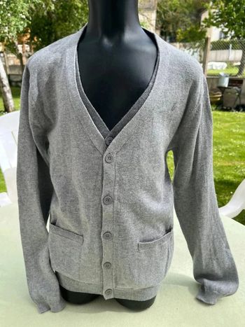 Gilet gris Okaidi taille 8 ans