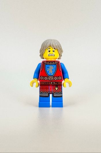 Lego Figurines Castle : Soldat Lion Knight, visage double expression, apeuré - NEUF