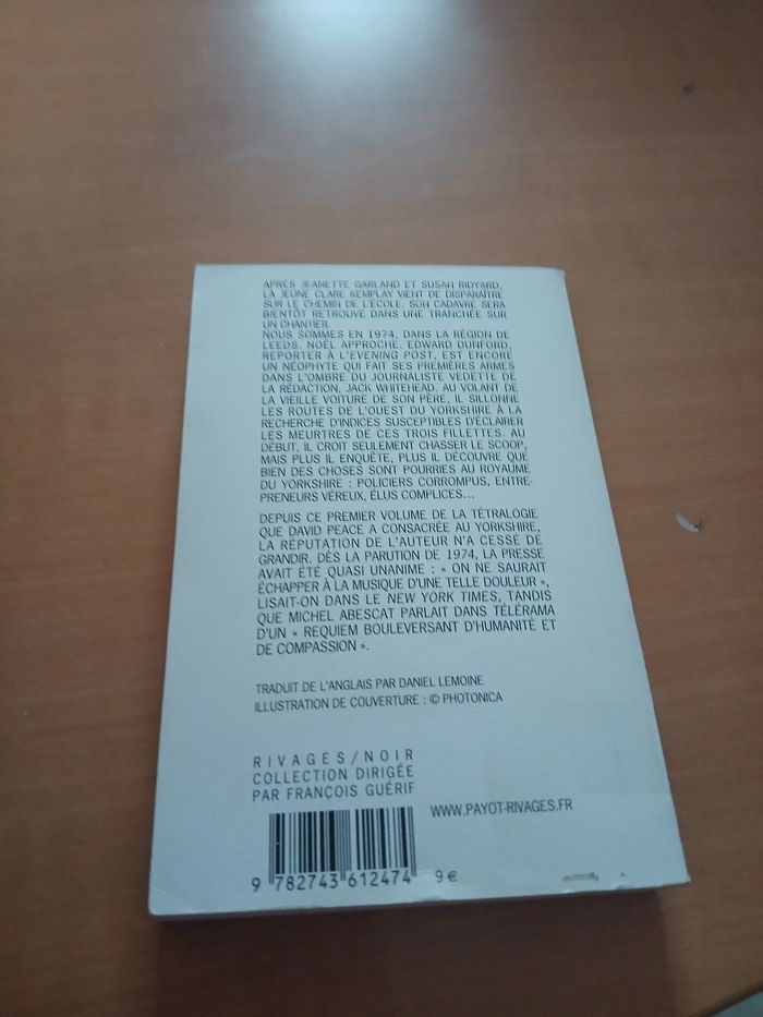 LIVRE 1974 DE DAVID PEACE - photo numéro 2