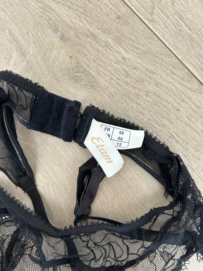 Porte jarretelle noir taille 40 - photo numéro 2