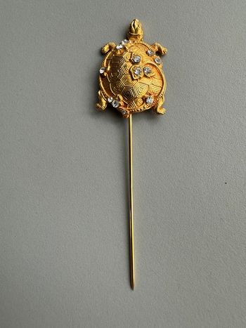 Broche épingle