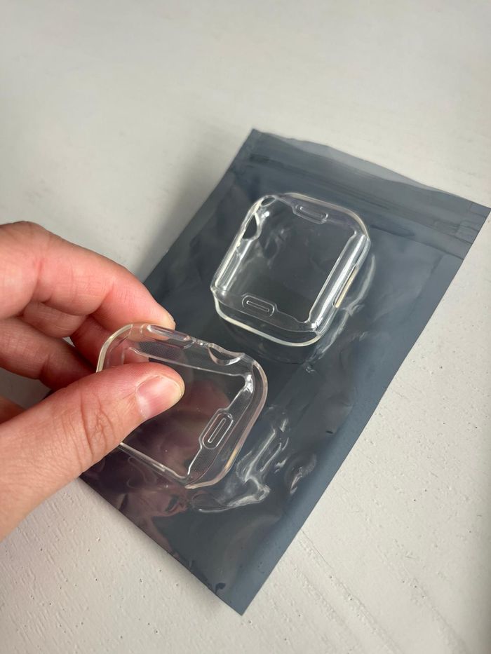 2 protections écrans, coques de protection neuves pour Apple Watch 7 41mm ⌚️ - photo numéro 6