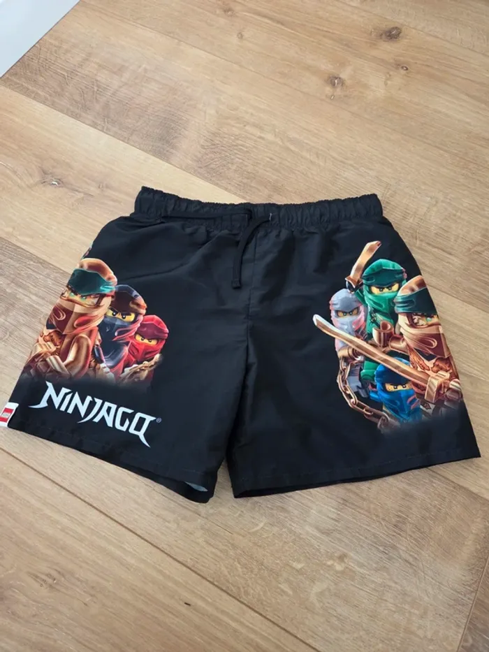Short de bain H&M 134.140cm ninjago