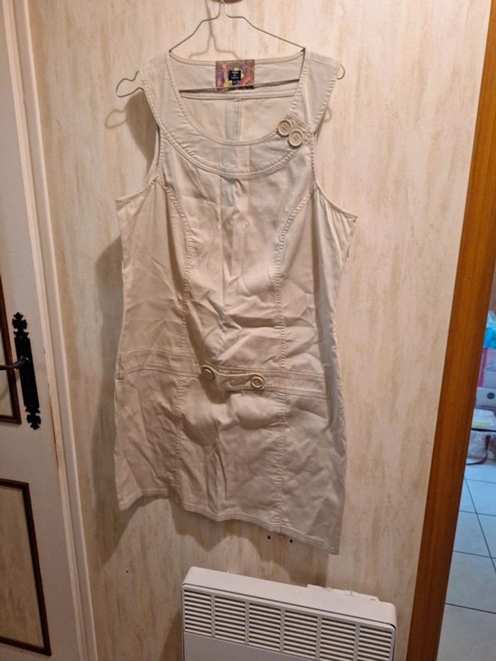 Robe beige terres de marins taille 44