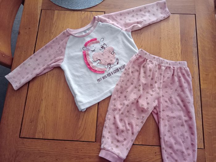 Pyjama 2 pièces 24 mois - photo numéro 2
