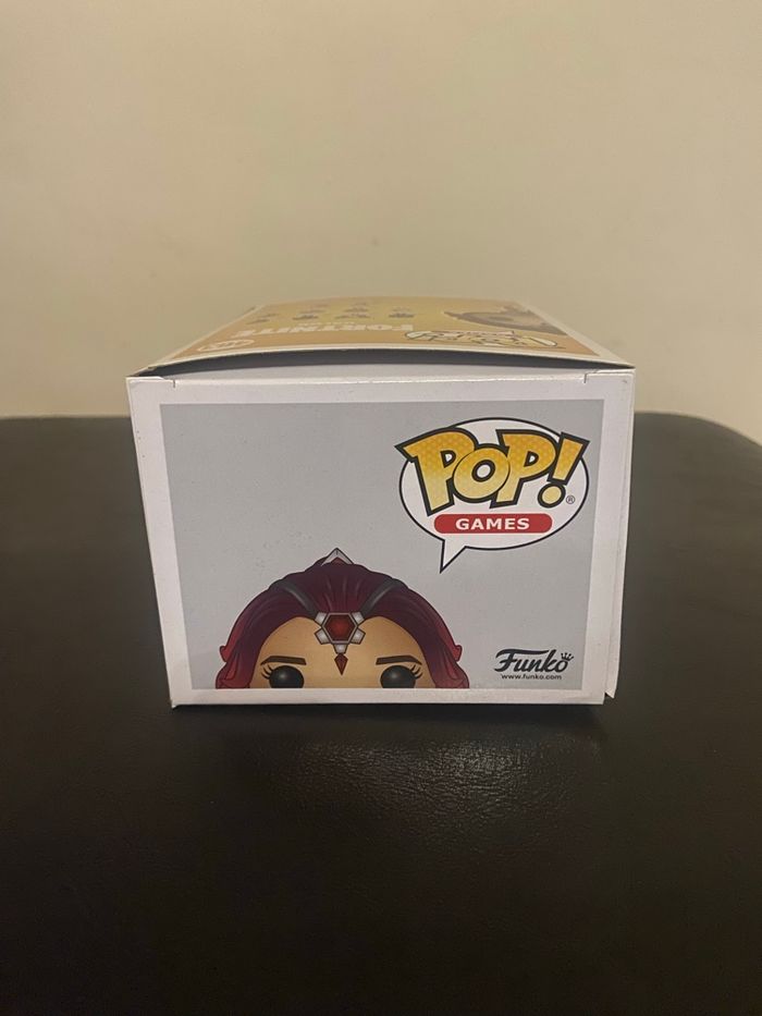 Figurine Games Fortnite »POP »Valor 463 - photo numéro 2