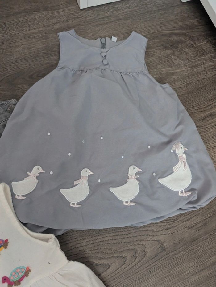 Lot 4 robes 6 mois fille - photo numéro 4