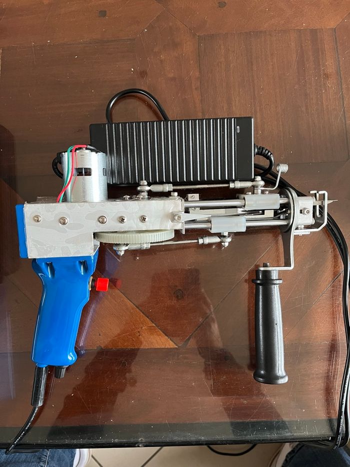 Ensemble matériel tufting pistolet et tondeuse + tissus offert - photo numéro 2