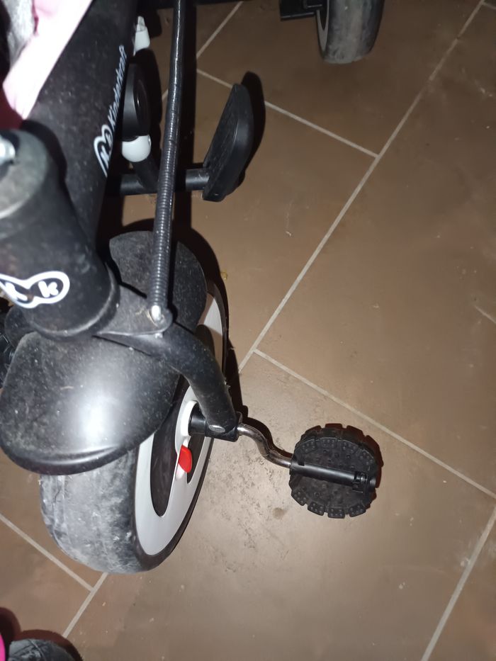 Tricycle enfant - photo numéro 4
