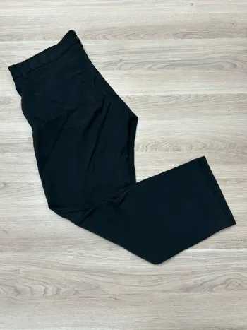 Pantalon noir IZAC taille 46