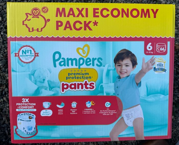 Couches Pampers pants taille 6