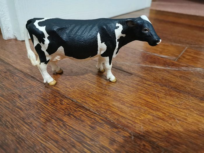 Vache Holstein Schleich - photo numéro 2