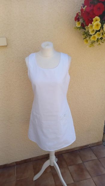Robe blanche Camaïeu 40