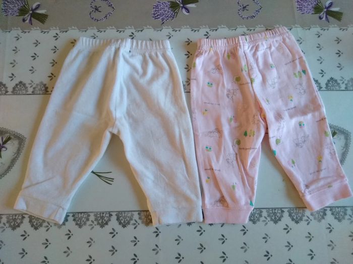Lot de 2 pantalons, taille 6 mois - photo numéro 2