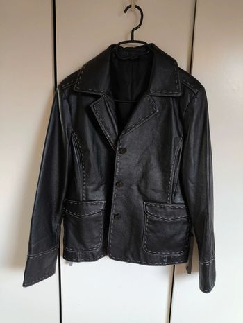 Veste en cuir noire