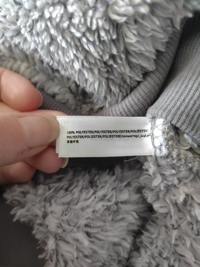 Sweat en peluche gris "HUG ME" Taille M – Undiz - photo numéro 9