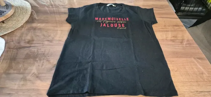 Tee-shirt kaporal "mademoiselle jalouse" taille 16 ans