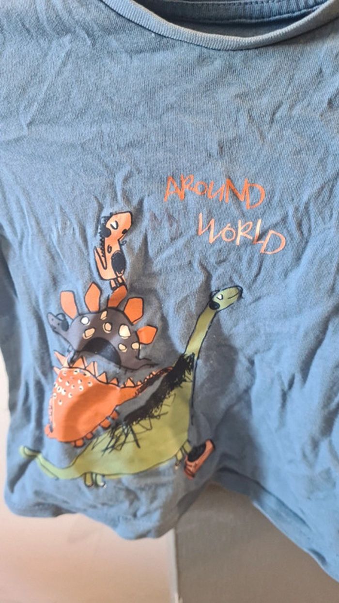 Tee-shirt dinosaures