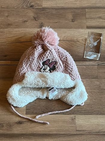 Je vend un bonnet fille 18-24 mois 50-51cm très bon état