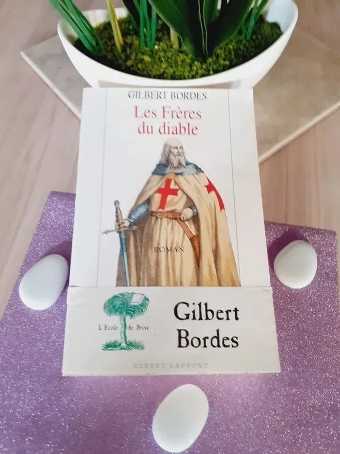 Livre Les Frères Du Diable - gilbert bordes en tres bon etat