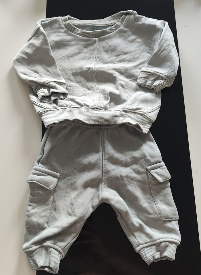 Ensemble taille 0-3mois - photo numéro 1