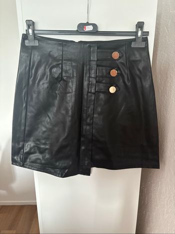 jupe simili cuir