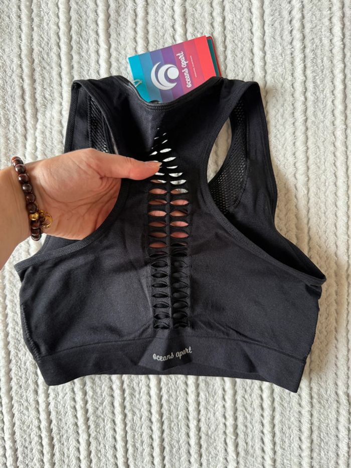 Neuve : Brassière Sport Océans apart / Taille S - photo numéro 5