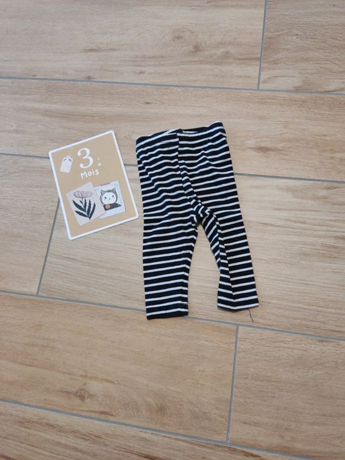 Legging 3 mois rayé marine et blanc