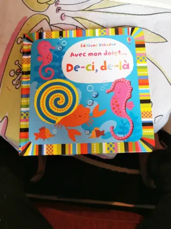 Livre Avec mon doigt de ci de là