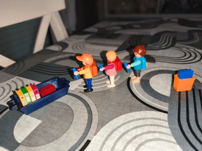 Playmobil écoliers - photo numéro 2