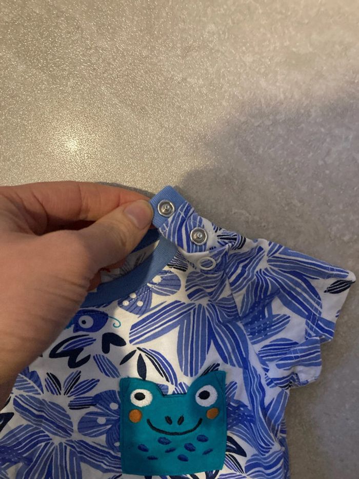 T shirt - photo numéro 2