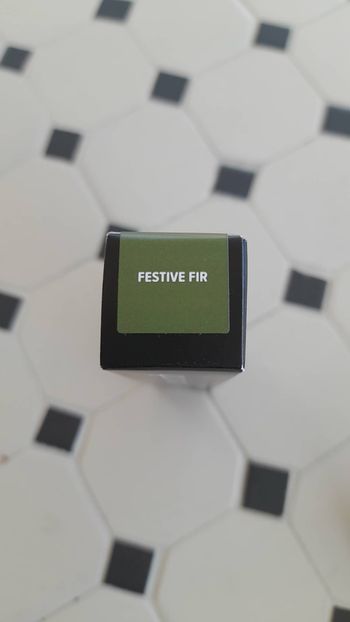 Nouvelle ombres a paupière younique   verte neuve