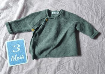 Gilet gris 3 mois