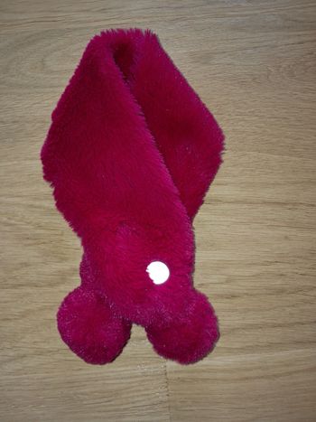 Écharpe rose fuschia