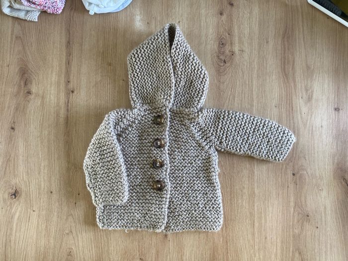 Sweat-shirt tricoter à la main